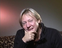Дмитрий Харатьян